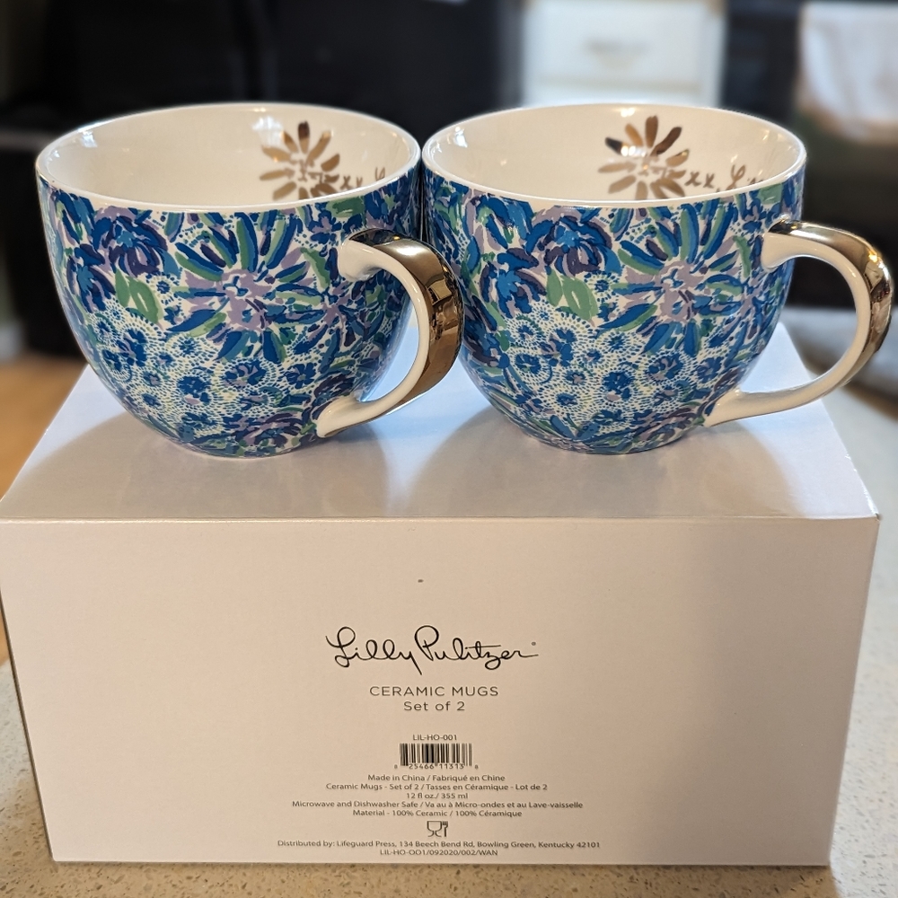 Lilly Pulitzer set of ceramic mugs